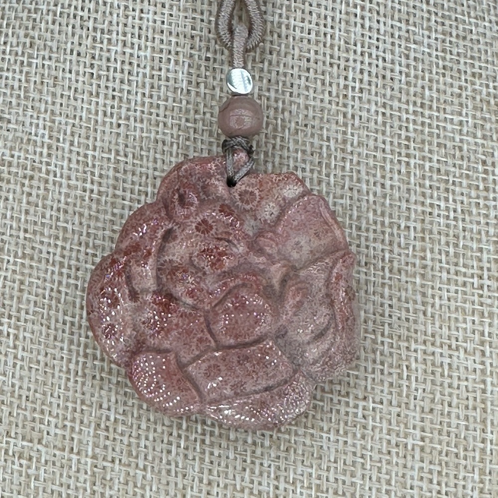Pink Coral Fossil Sleeping Nine Tail Fox Pendant Necklace; Adjustable Rope - Picture 8 of 16